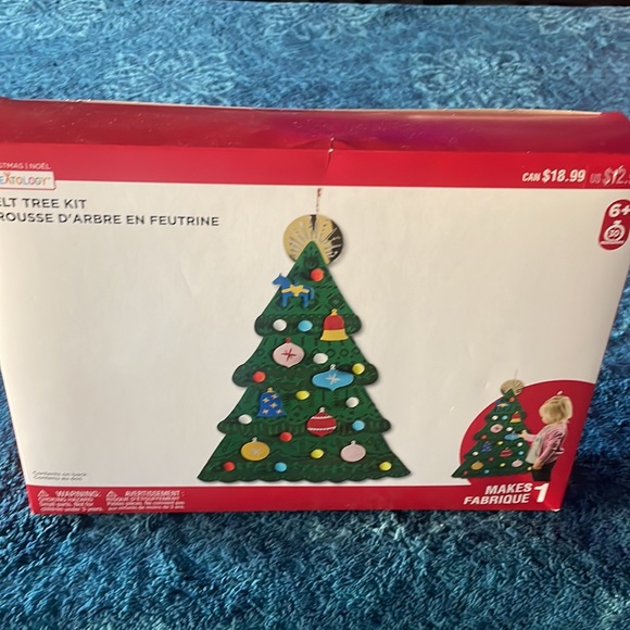 Creatology felt Christmas tree craft kit - Picture 5 of 12